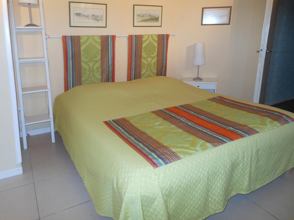 Au Soleil D'Albi Bed & Breakfast Room photo