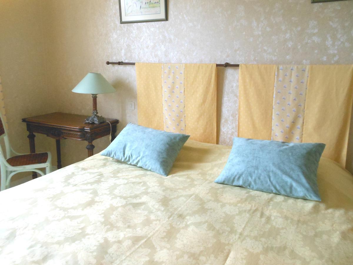 Au Soleil D'Albi Bed & Breakfast Room photo
